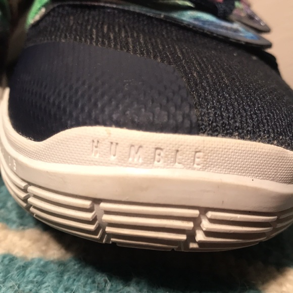 Nike Kyrie 5 Galaxy - Picture 10 of 12